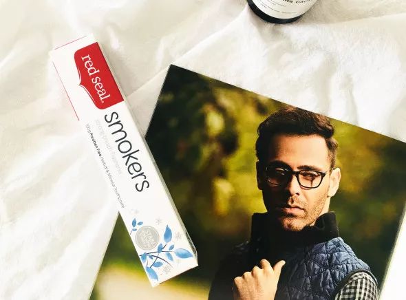 不用打磨牙齿的快速美白方法,不用洗牙能把牙垢黄牙变白的方法