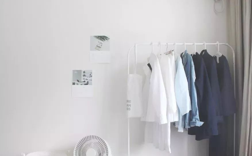 断舍离女人插画,断舍离收纳达人整理房间视频日本