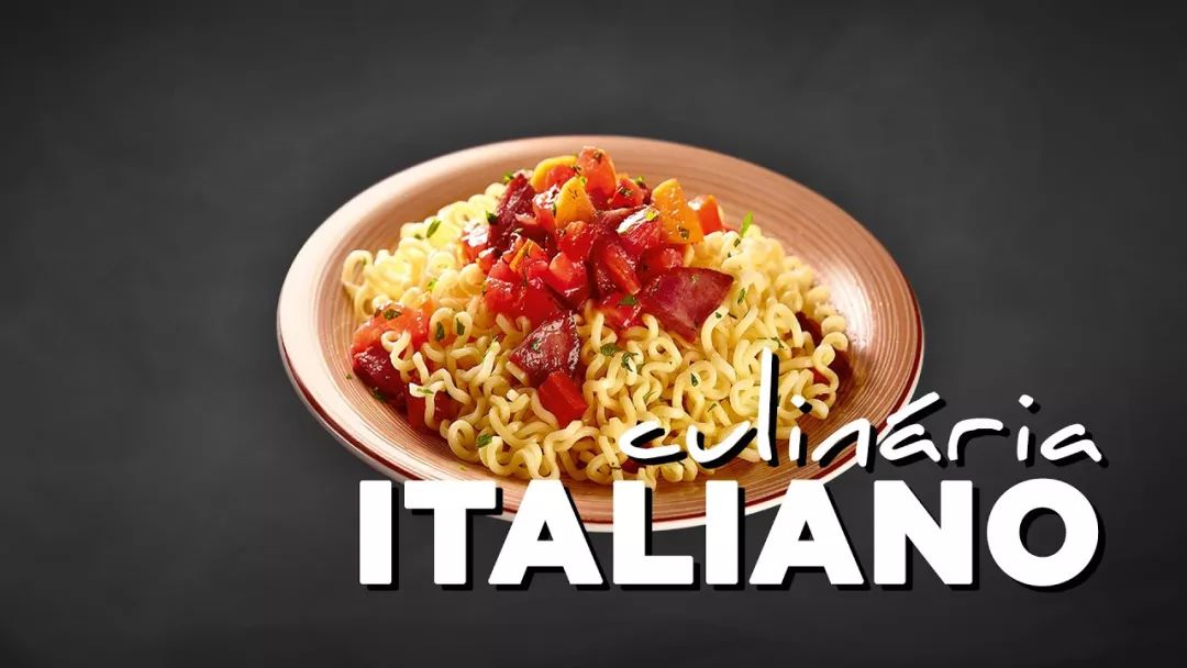 为了卖泡面这家公司拉着全体员工在电视机前鞠躬，结果卖得更好了