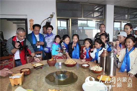 内蒙古青青草原为生态增添新亮色,内蒙古自治区绿色发展