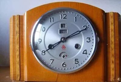 红灯牌录音机90年代,红灯牌电子管老收音机