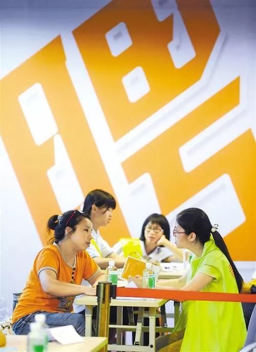 泸州哪些地方招暑假工,泸州哪里招聘暑假工