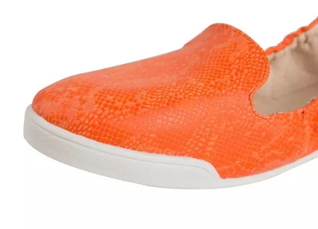 超柔软舒适的平底鞋,轻便透气的平底鞋