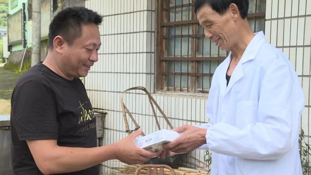 一个电话药就送到家，莲都这项工作开启新模式！