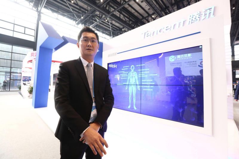 华硕天选32年翻身成功了吗,华硕电竞手机6.78寸