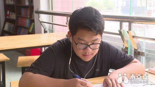 暑假教育培训现状,暑期培训班火爆热闹背后隐藏乱象