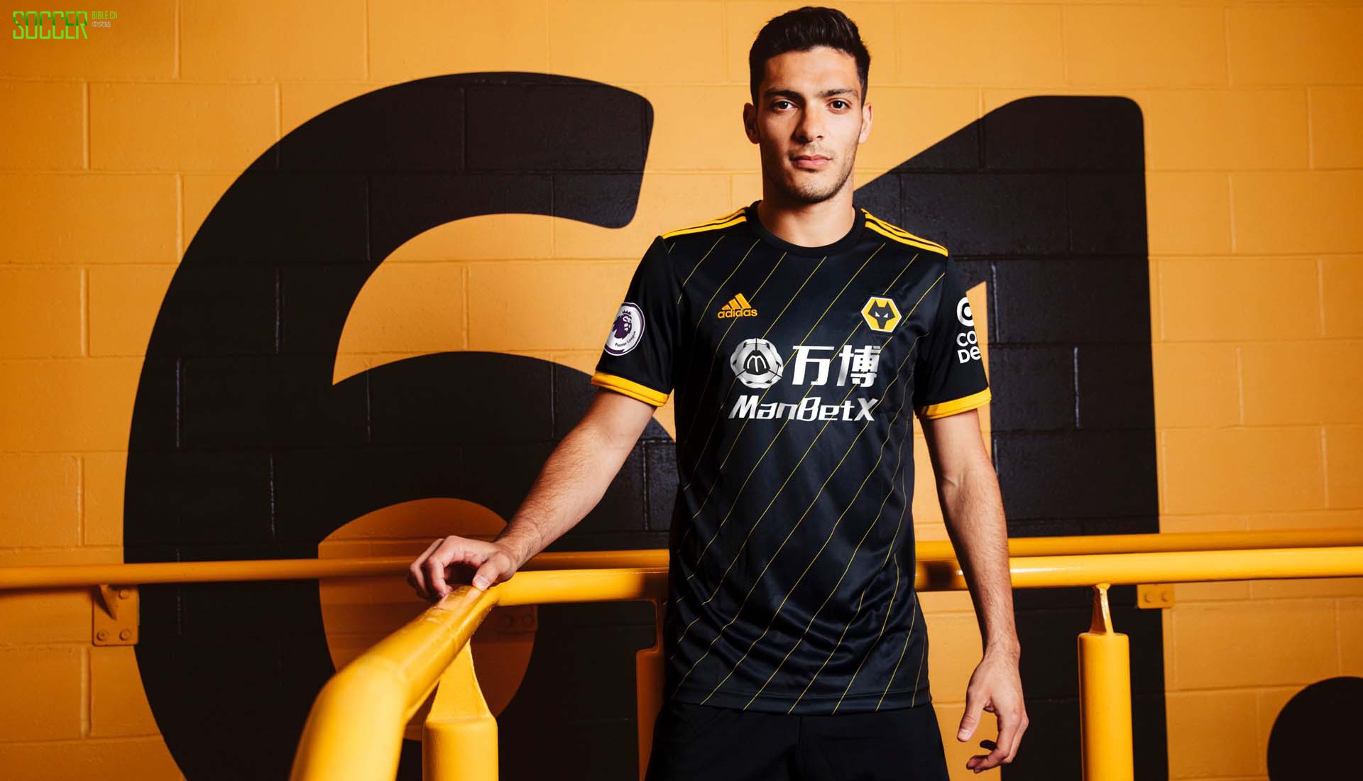 21-22英超曼城客场球衣,英超积分榜纽卡斯尔客场球衣