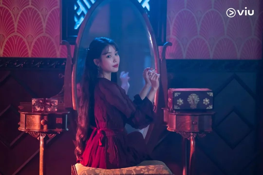 iu德鲁纳女社长,iu德鲁纳酒店歌曲anotherday