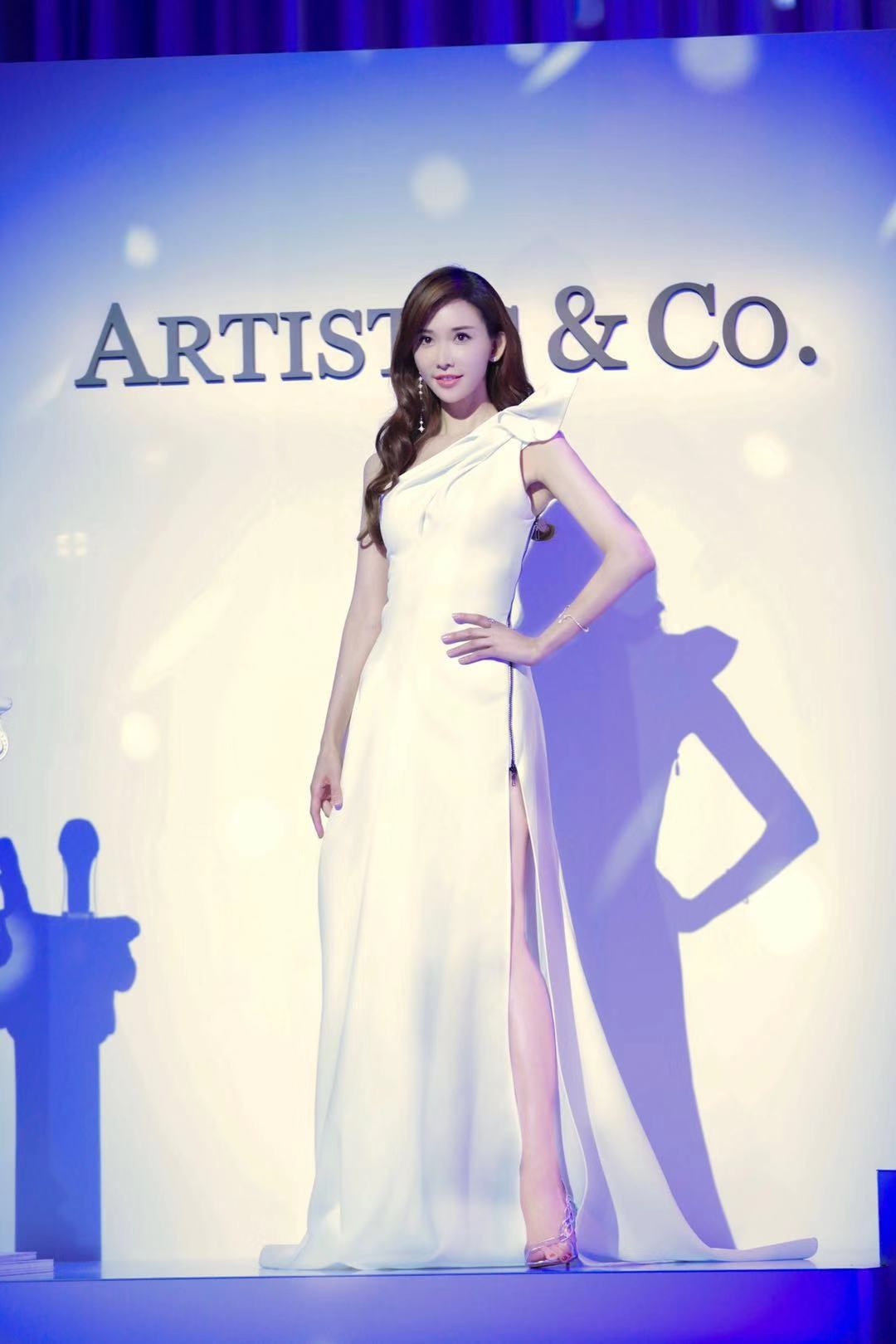 国民女神林志玲三度代言,林志玲产后复出优雅来袭