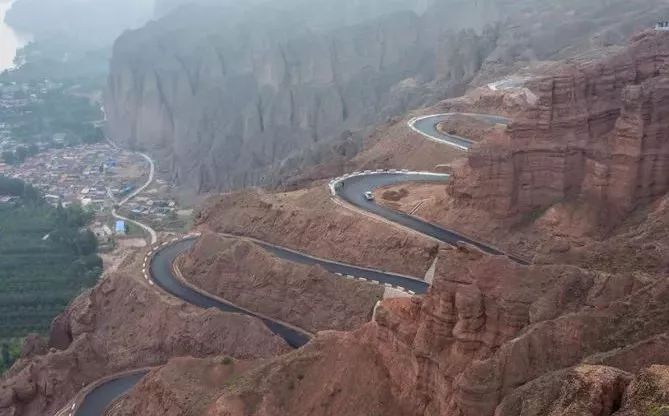 黄河石林的自然景观,黄河石林大自然的奇特景观