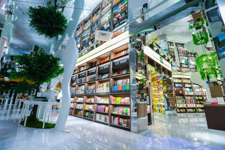 生活主题书店长什么样儿？在莘庄仲盛，刚开业的中信书店又成了打卡地标
