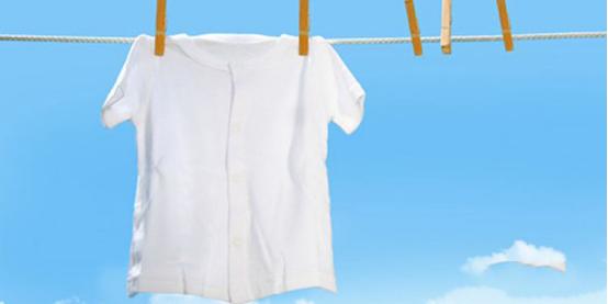 黑衣服褪色发红怎么恢复小妙招,洗黑色衣服不褪色的妙招