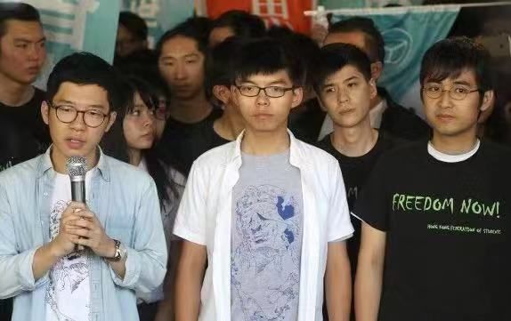 “富二代”*永康周**一步步走向“港独”，是她给埋下的种子