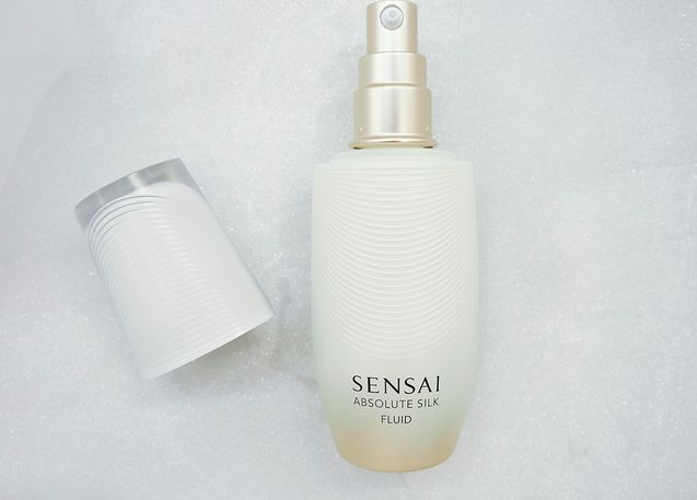 嘉娜宝保湿滋润全身身体乳,保湿粉底霜嘉娜宝