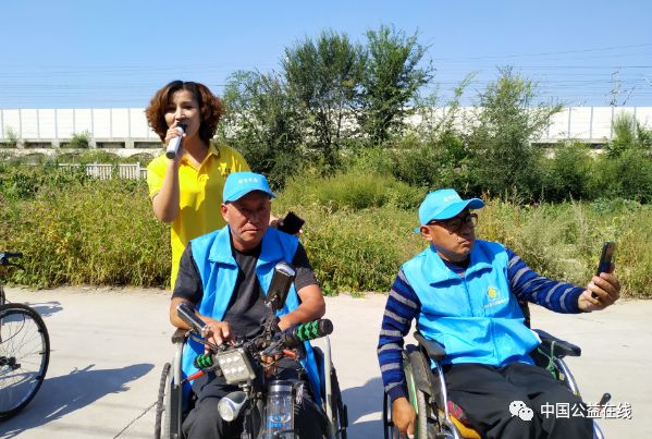 山西香丹清商贸有限公司携手忻州九康大药房慰问脊髓损伤残友