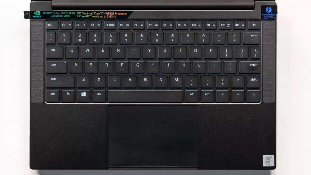 聊一台游戏性能超强的笔记本,聊一款几乎无法被超越的笔记本