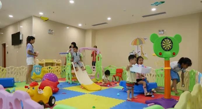 东莞儿童医院住院部,东莞市儿童医院长颈鹿