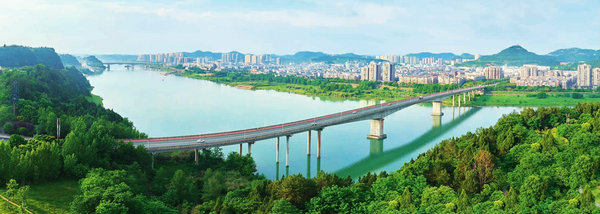 仪陇嘉陵江畔,四川南充市嘉陵江畔