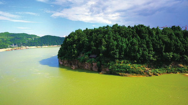 仪陇嘉陵江畔,四川南充市嘉陵江畔