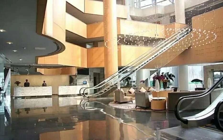 「直播秋糖」独家解密酒水第一热门“水晶宫”，508家客户背后的秘密……