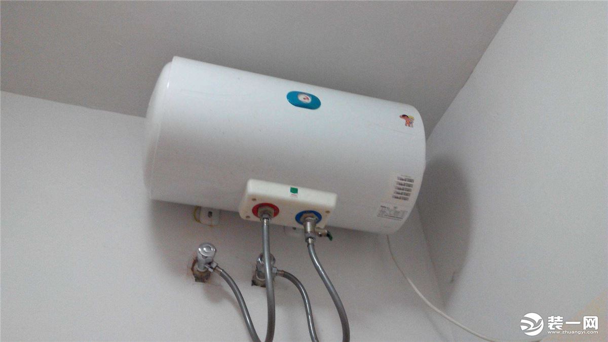 热水器墙体热管漏水怎么处理,热水器装上后防电墙漏水怎么办