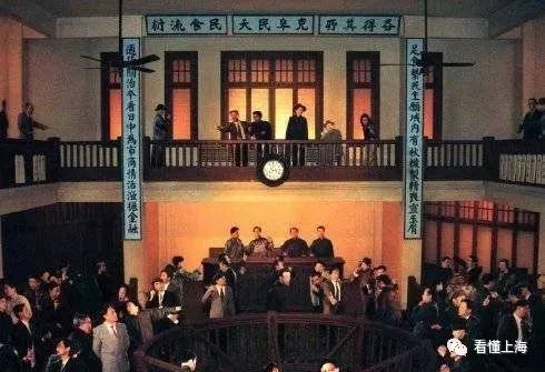 荣宅里的故事,荣姓的故事简短