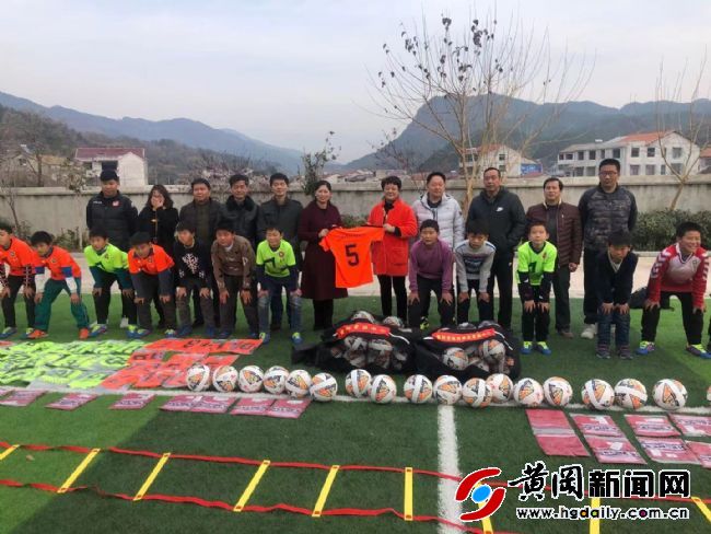 青少年足球进校园,青少年足球赛助力乡村振兴