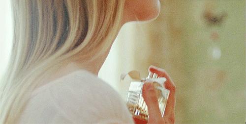 chanel和dior哪个值得入手,chanel和dior抢德芙