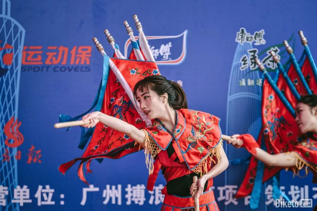 妈祖脚下冷雨战2019环大湾区自行车赛汕尾总决赛