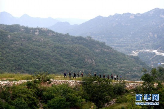 娑夊幙鍚庢睜鎰氬叕绉诲北鍥剧墖,澶灞卞尯鑴辫传鏀诲潥鏁呬簨