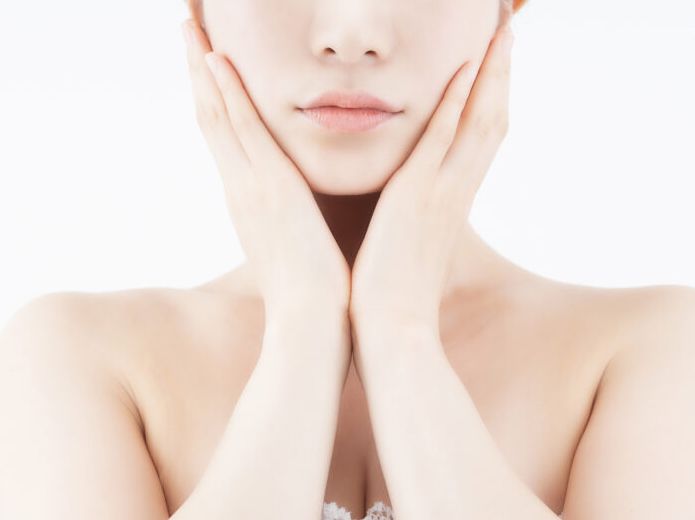 日本必买药妆！泛红肌「妆前乳」5选，打造自然妆感，温和不怕敏感
