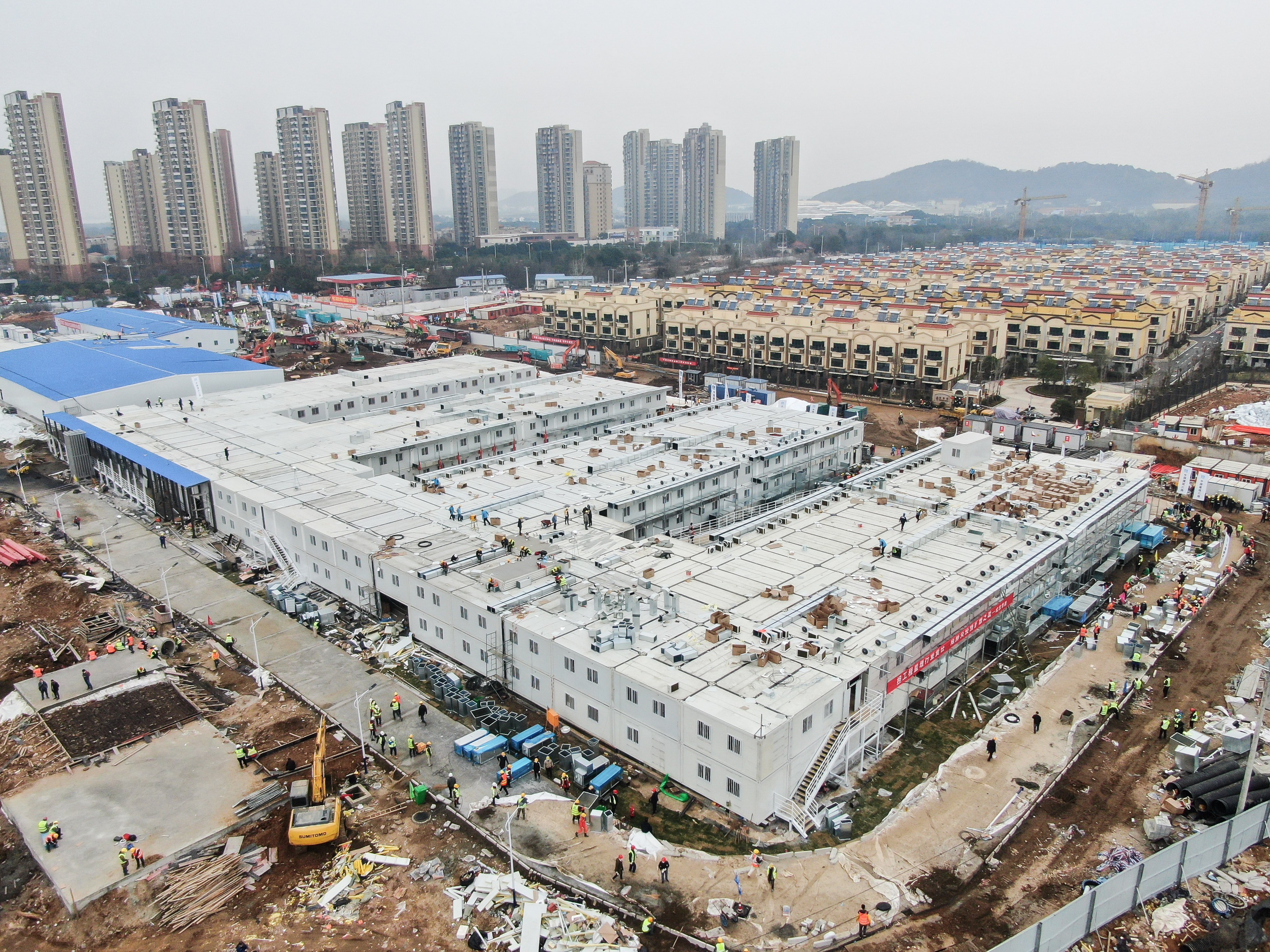 决不后退半步,决不后退完整视频