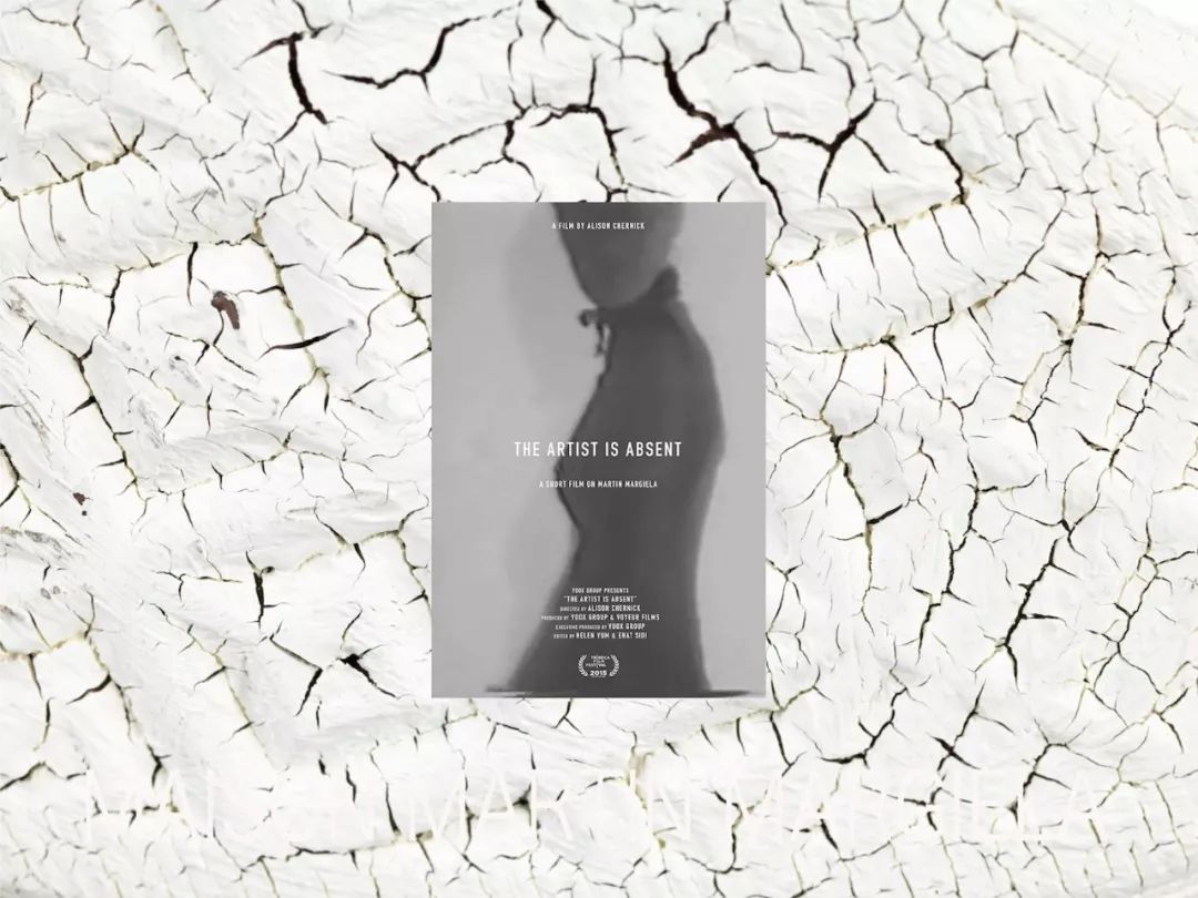 知道你们无聊，于是请来这些时装大师，陪你们一起宅在家中