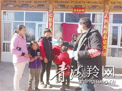 乡村抗疫一线工作人员,乡村一线工笔者