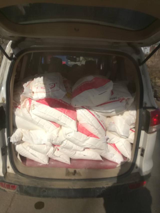 桐柏县黄岗镇荣耀庄村任明扬：副支书变身“代购员”