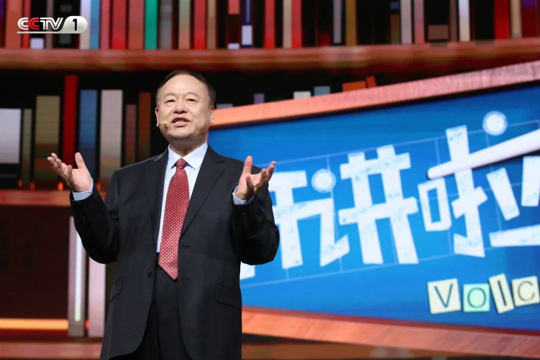 数学轴对称之美,数学很枯燥