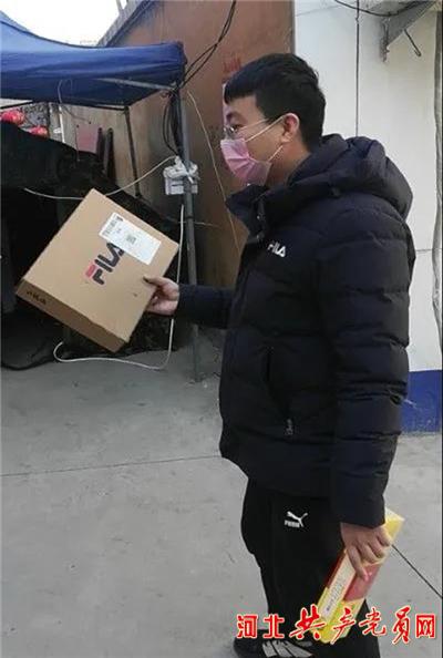 宁晋县教育局：身兼“七职”全力做好分包小区防疫工作