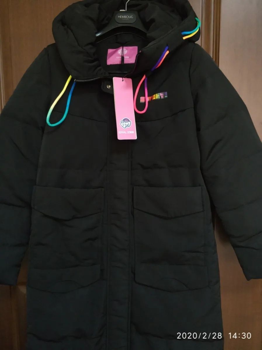 艾莱依假两件套羽绒服女,淘宝里面卖假羽绒服不犯法吗