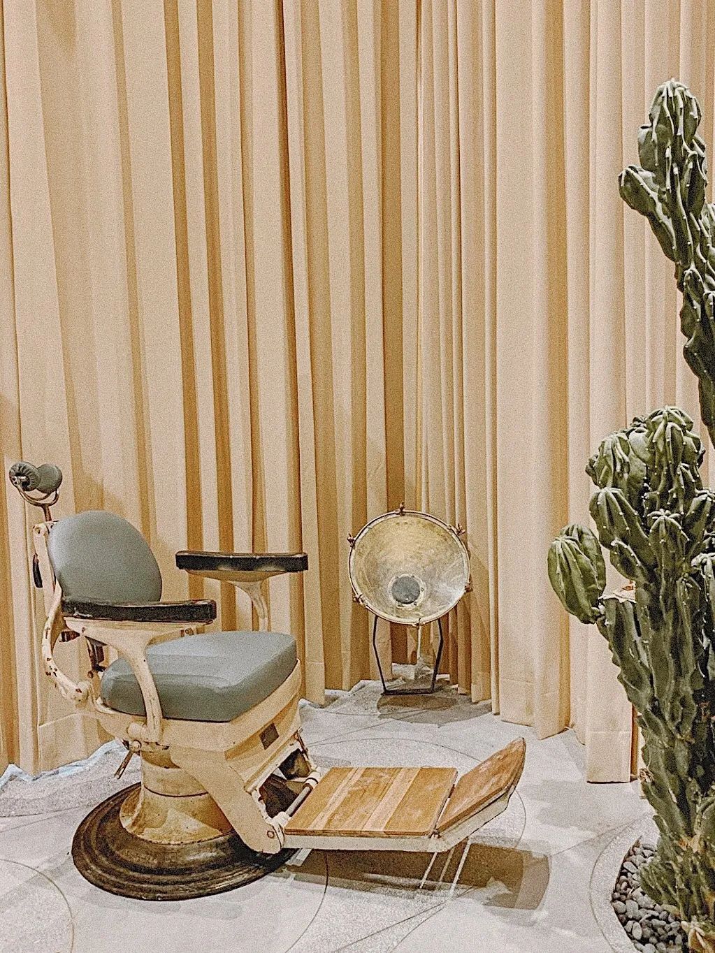 巴厘岛哪里买衣服好看女生,巴厘岛哪里可以买到便宜的衣服