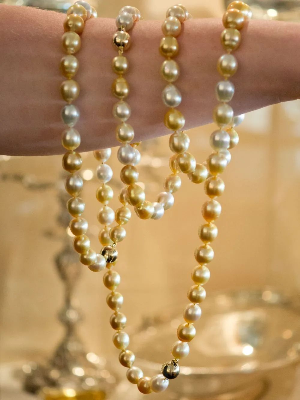 这次COMMEdesGARÇONS的珍珠项链，你会砸下重金吗？