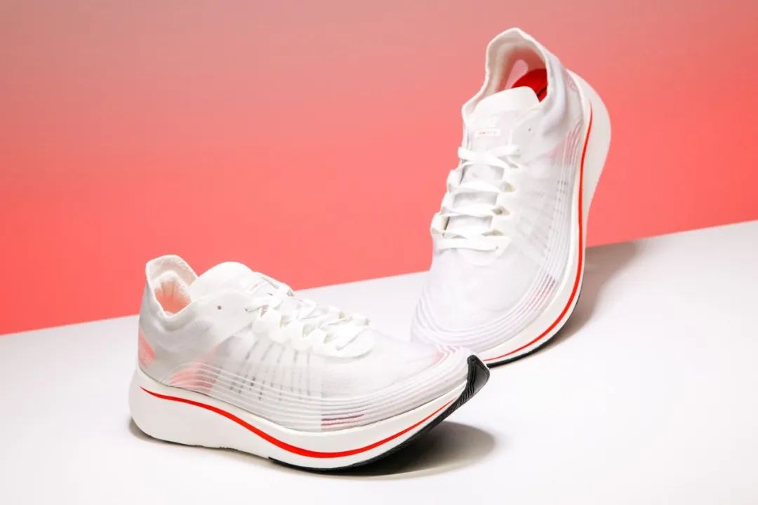 泡菲律宾火辣女孩、上身菲律宾牌子RHUDE是每一个潮人的幻想吧？