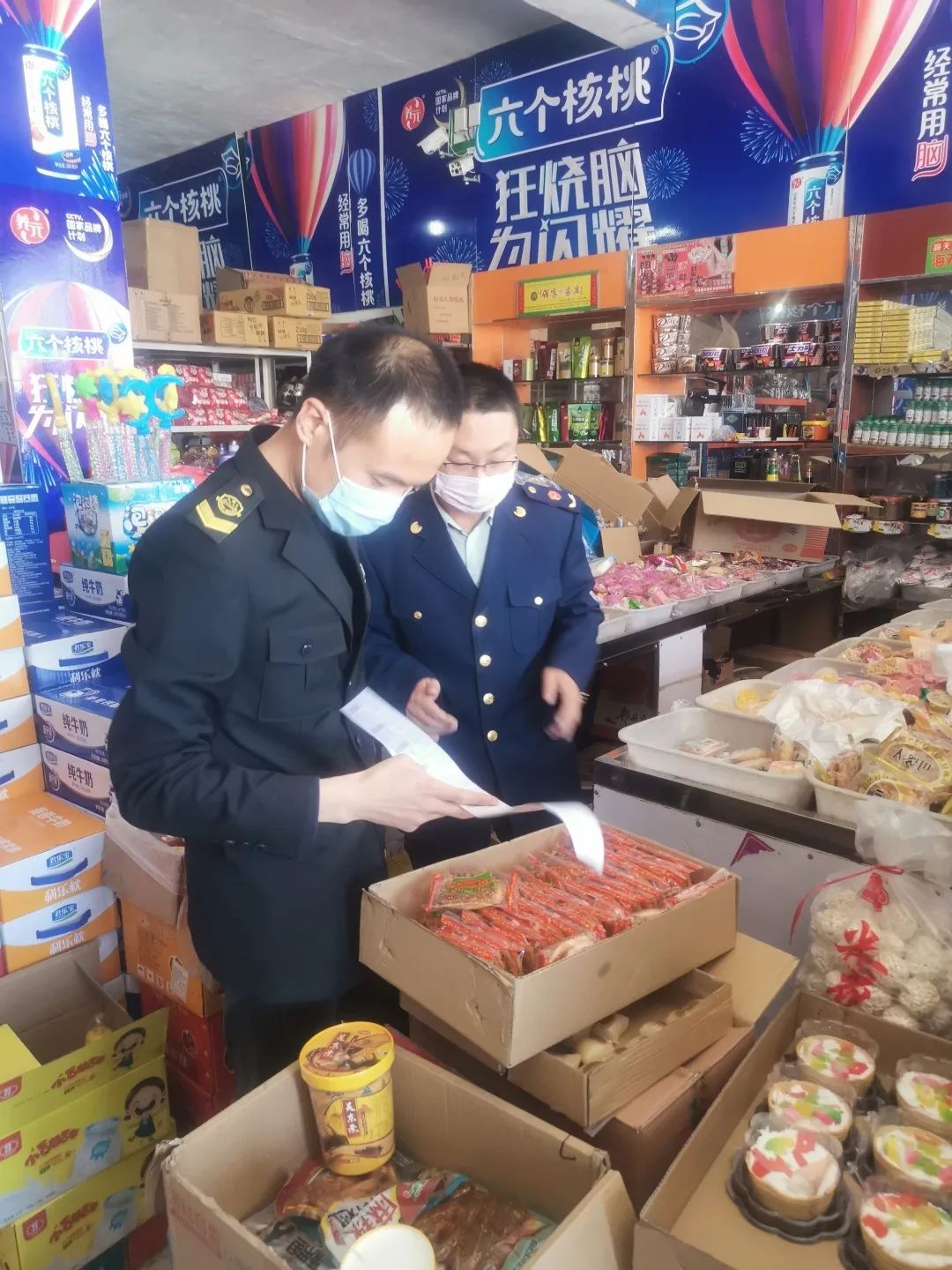 现场直击开学第一天！春风十里，不如学校有你~