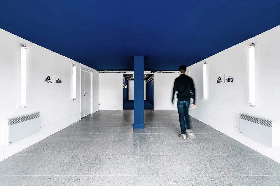 阿迪达斯X法国国家体育学院公共空间改造/UbaltArchitectes+UbiBene