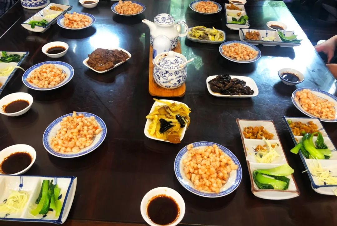 鑻忓窞鏁呬簨濠氱罕鎽勫奖,鐜嬭彶鐖变笌鐥涚殑杈圭紭绮よ