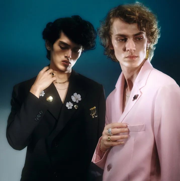 鍗峰畻wallpaper鏉傚織鍐呴〉,鍗峰畻wallpaper鏉傚織