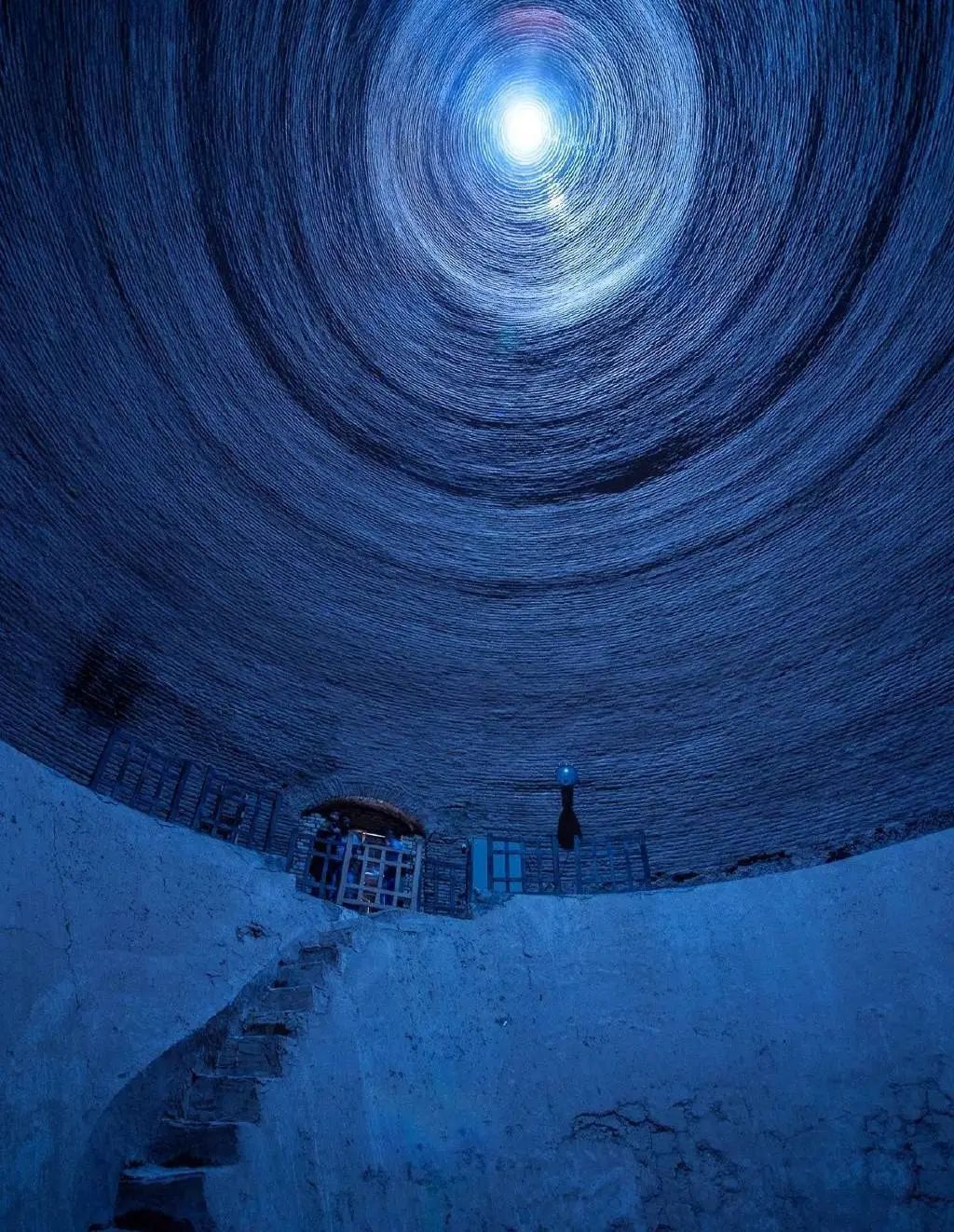 主动翻译,主动提出翻译成英文