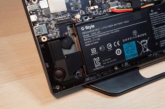 技嘉17.3寸aorus17g缺点,技嘉aorus17g-xc笔记本怎么样