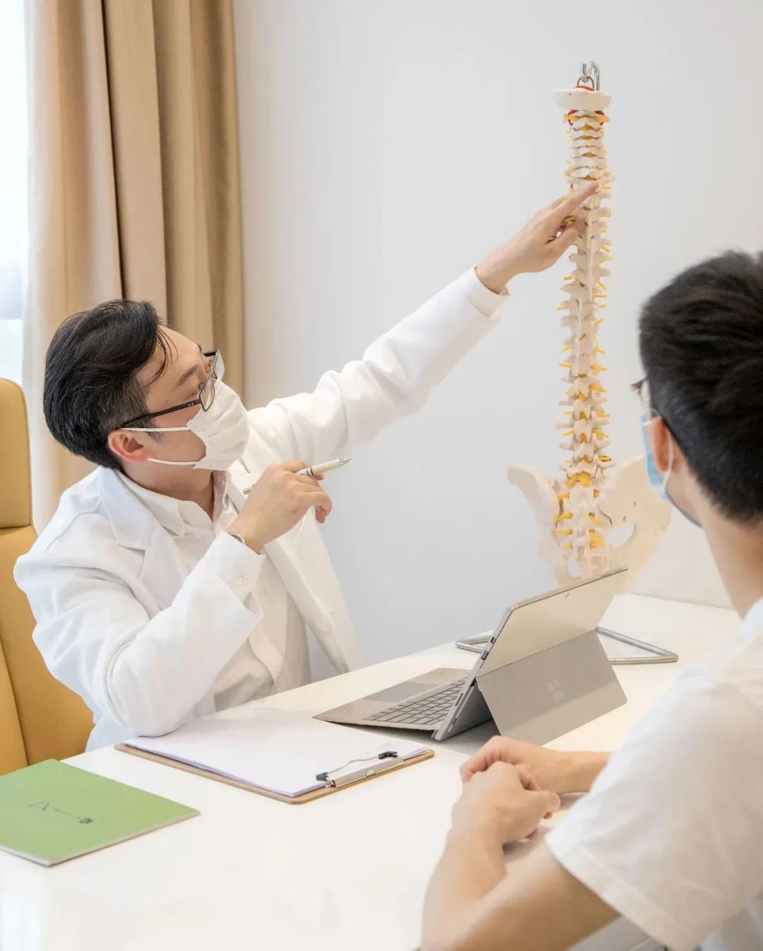 藏不住了！德国黑科技，KO肩颈腰疼痛神器，仅需￥9.9