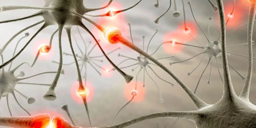 棉签抠耳朵导致癫痫,用棉签掏耳朵不小心被撞了一下