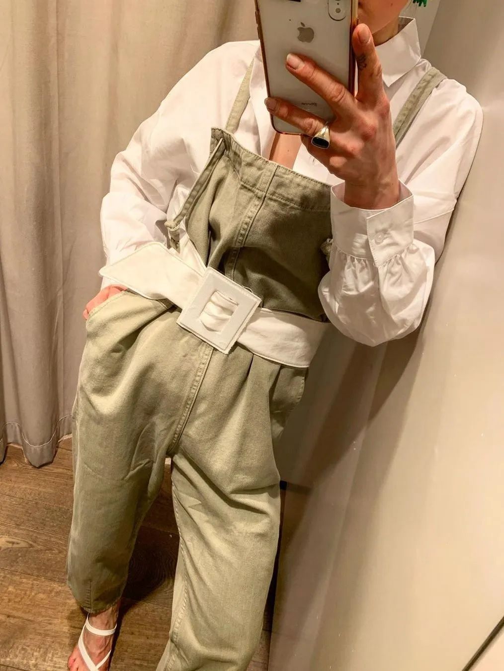 不仅只有少女感！原来背带裤也有两幅面孔？